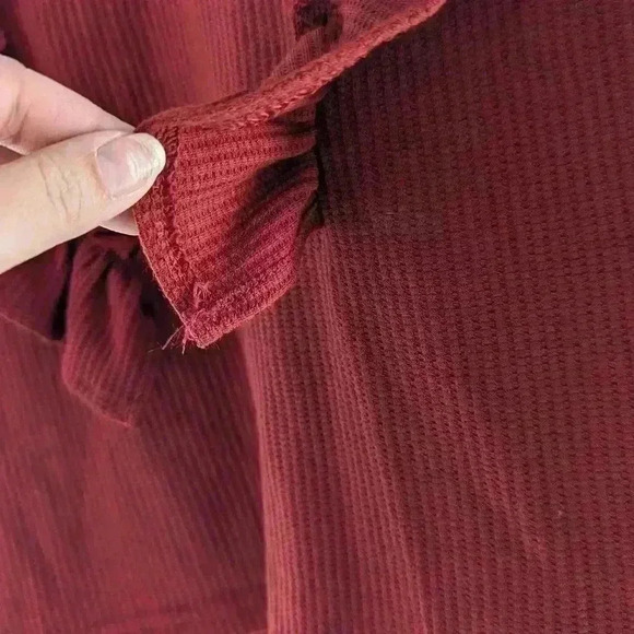 Maroon Wine Red Girls Long Sleeve Ruffle Dressy Top Size 8 - Picture 4 of 7
